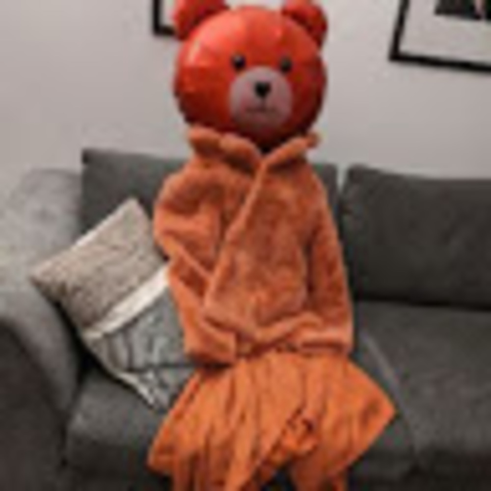 Meet your Posher, Pia